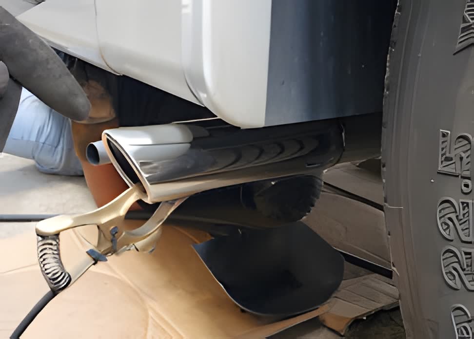 Custom exhaust and muffler work in Gallup